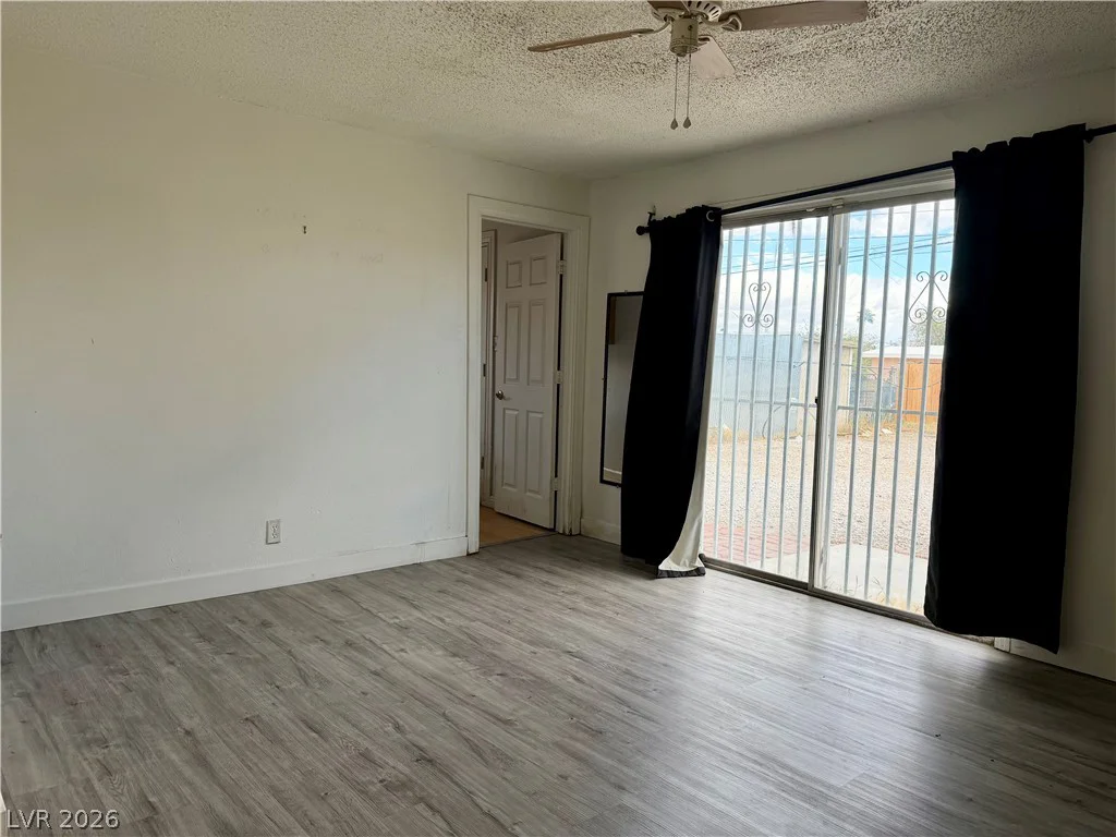394 15th, Las Vegas, NV 89101