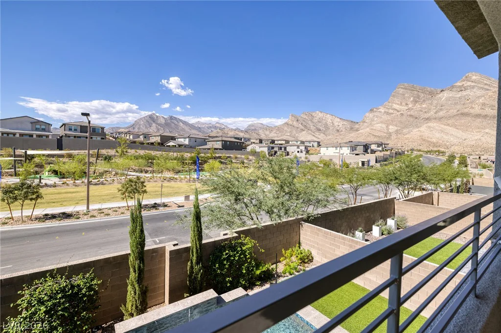 2115 Noble Perch, Las Vegas, NV 89138