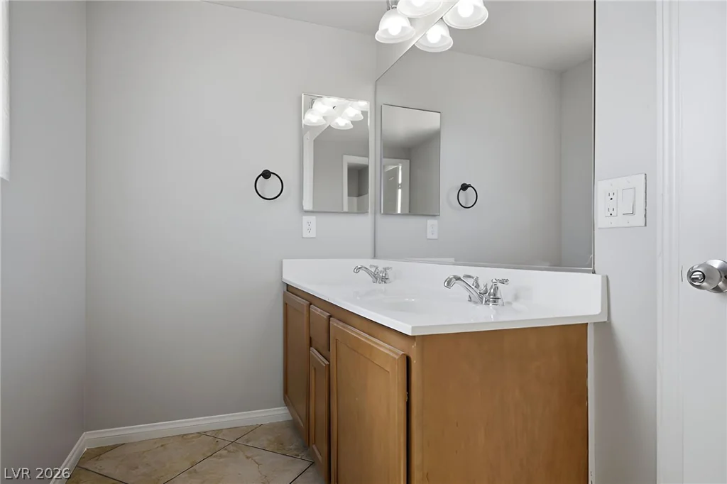 6505 Setting Moon, North Las Vegas, NV 89084