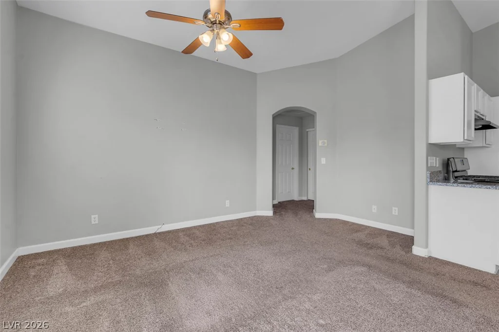 6097 Slow Bob, Henderson, NV 89011