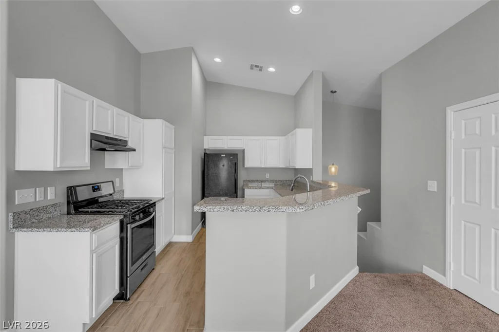 6097 Slow Bob, Henderson, NV 89011