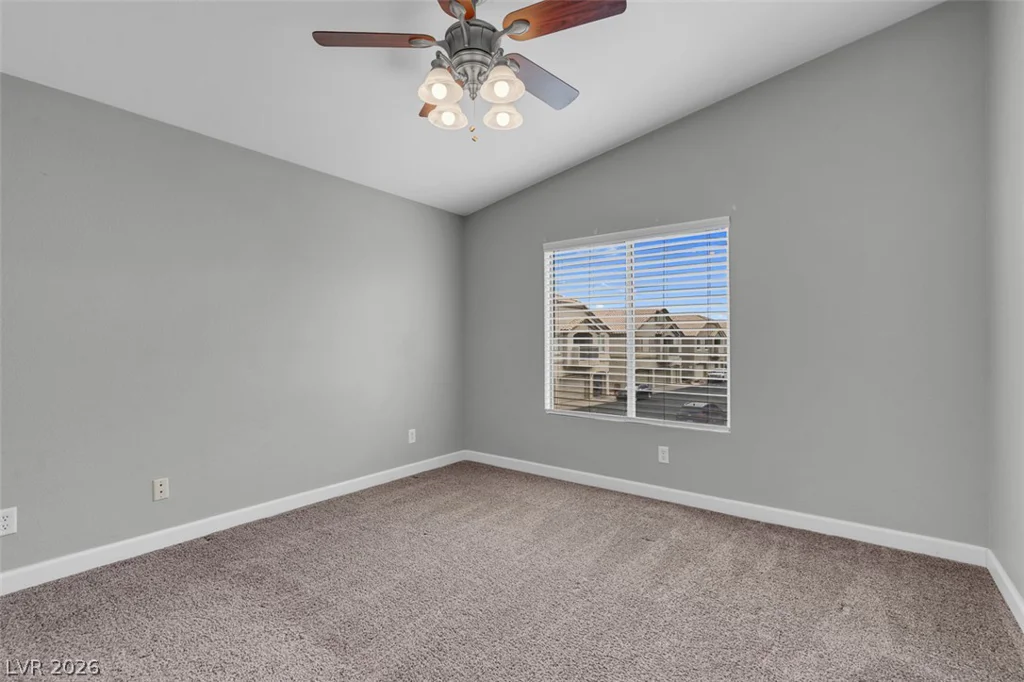 6097 Slow Bob, Henderson, NV 89011