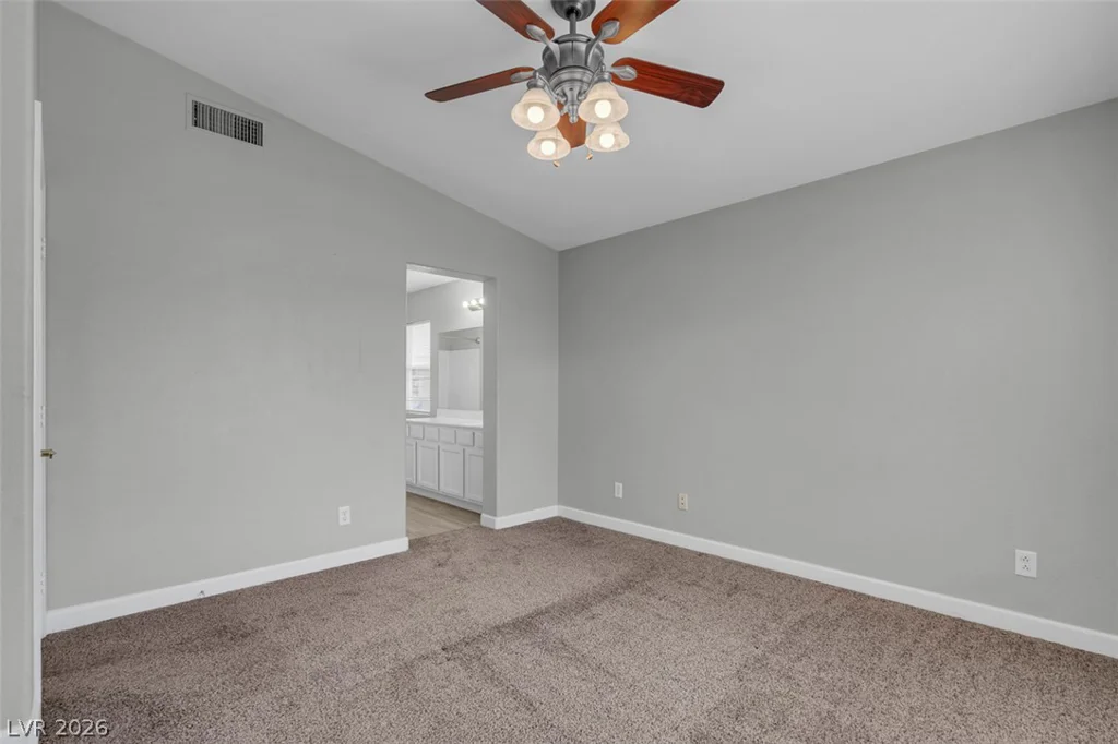 6097 Slow Bob, Henderson, NV 89011