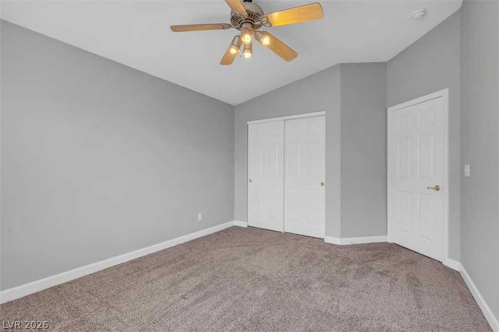 6097 Slow Bob, Henderson, NV 89011