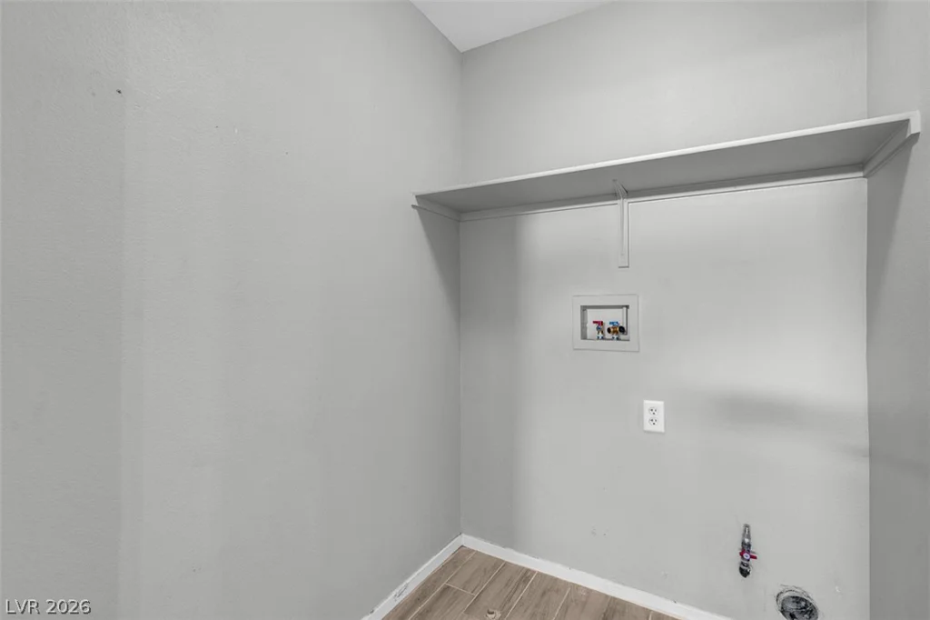 6097 Slow Bob, Henderson, NV 89011