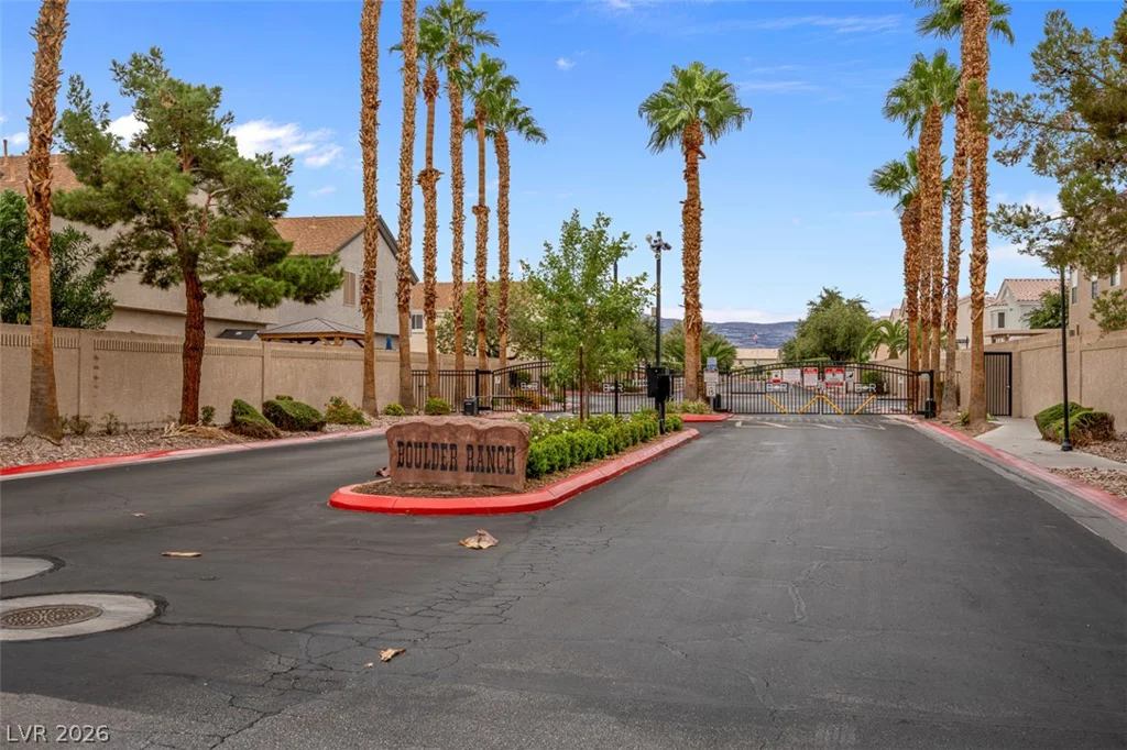 6097 Slow Bob, Henderson, NV 89011