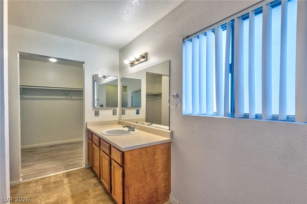 587 Sellers, Henderson, NV 89011