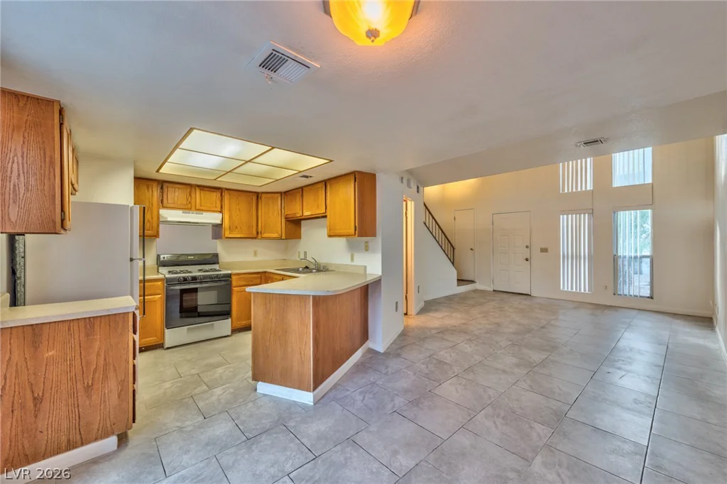 587 Sellers, Henderson, NV 89011