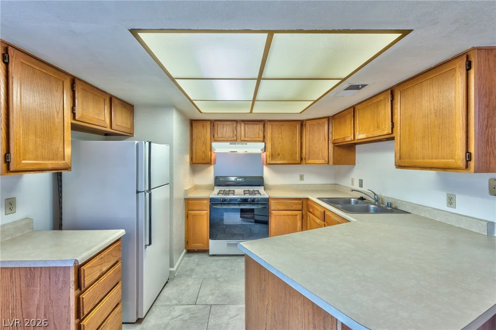 587 Sellers, Henderson, NV 89011