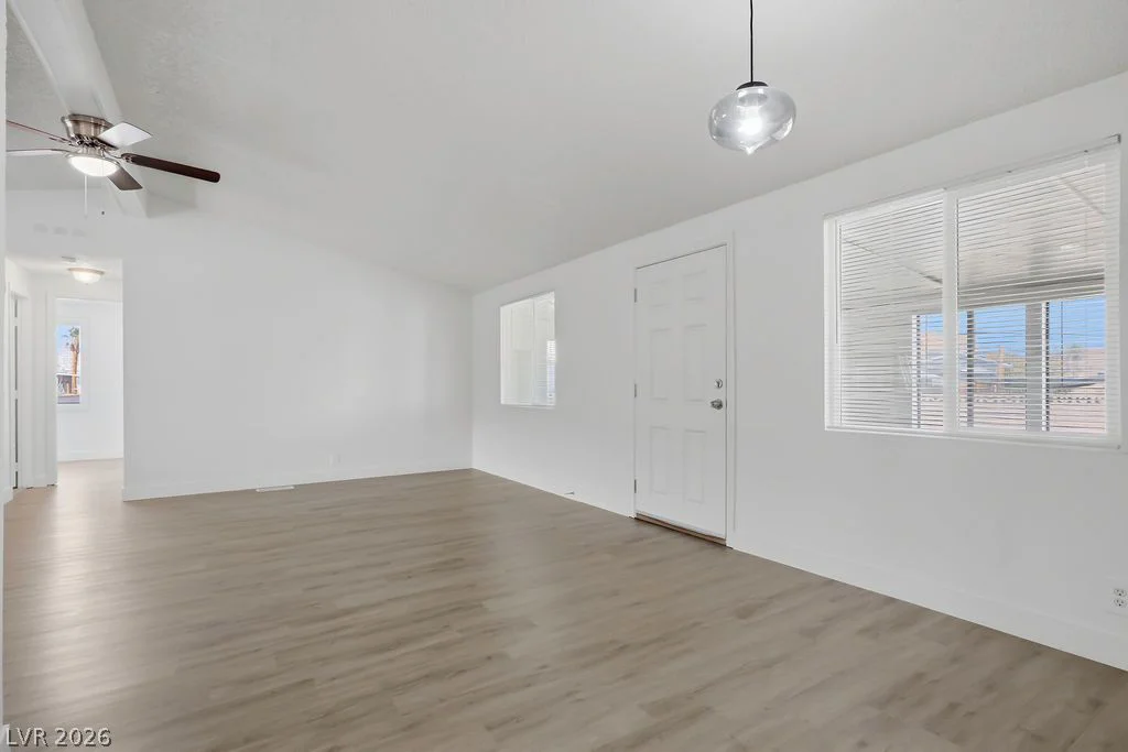 3300 Death Valley, Las Vegas, NV 89122
