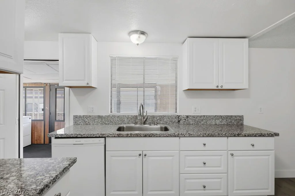 3300 Death Valley, Las Vegas, NV 89122