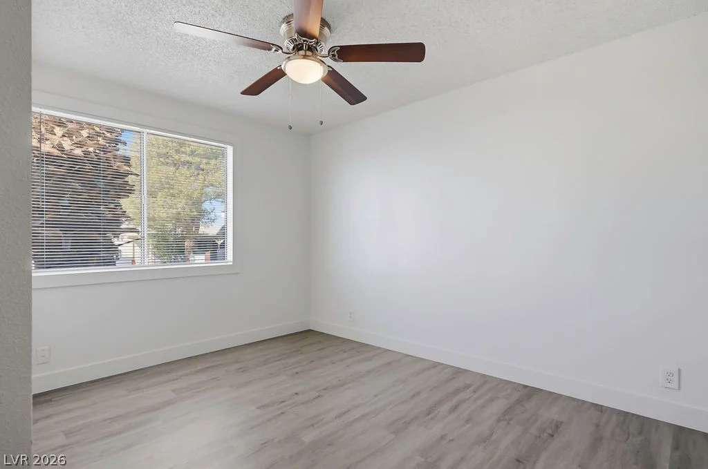 3300 Death Valley, Las Vegas, NV 89122