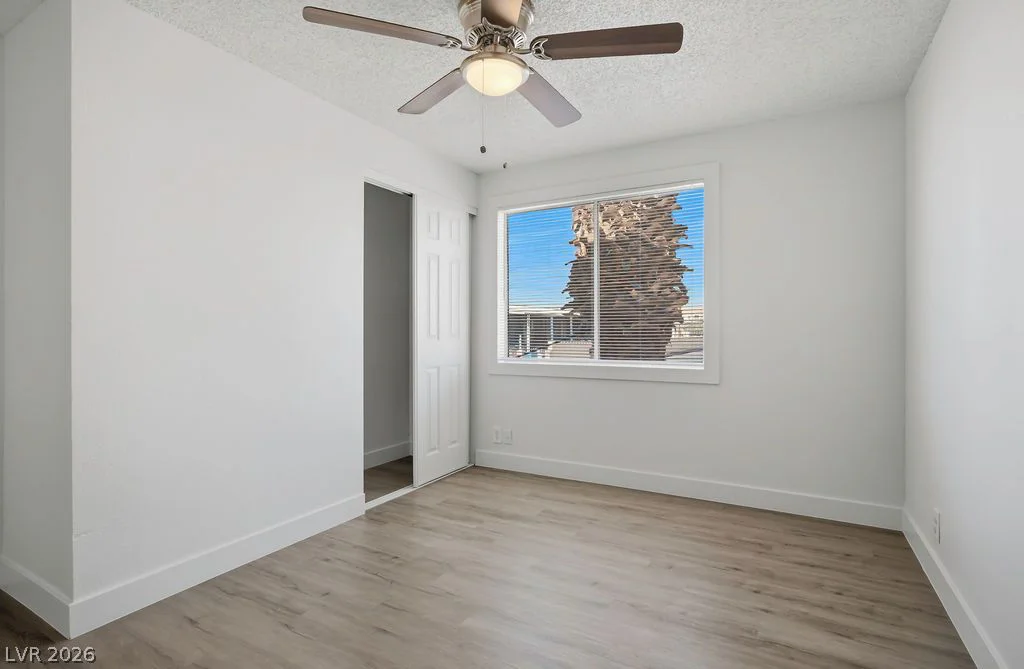 3300 Death Valley, Las Vegas, NV 89122