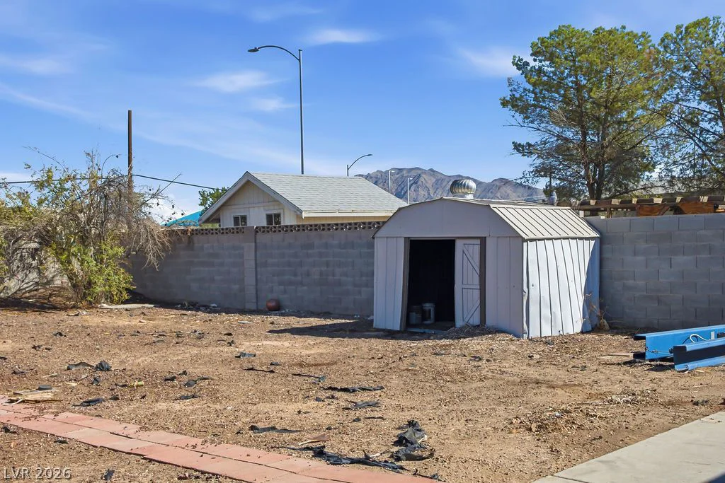 3300 Death Valley, Las Vegas, NV 89122