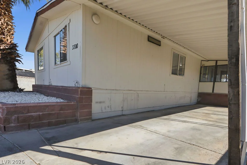 3300 Death Valley, Las Vegas, NV 89122