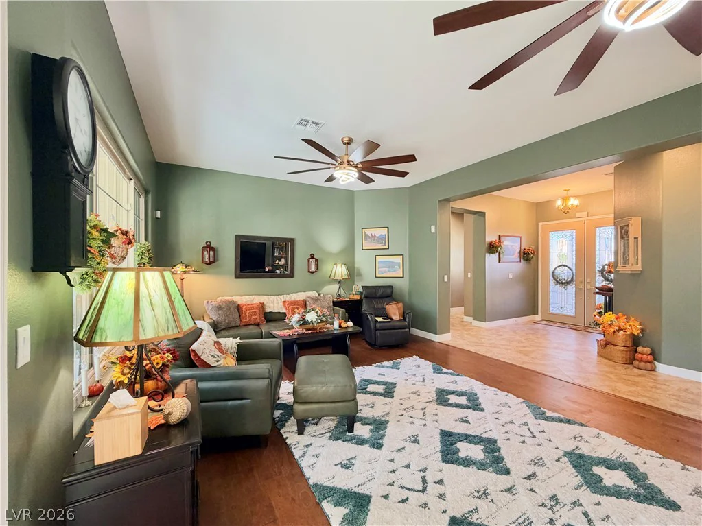 2563 Collinsville, Henderson, NV 89052