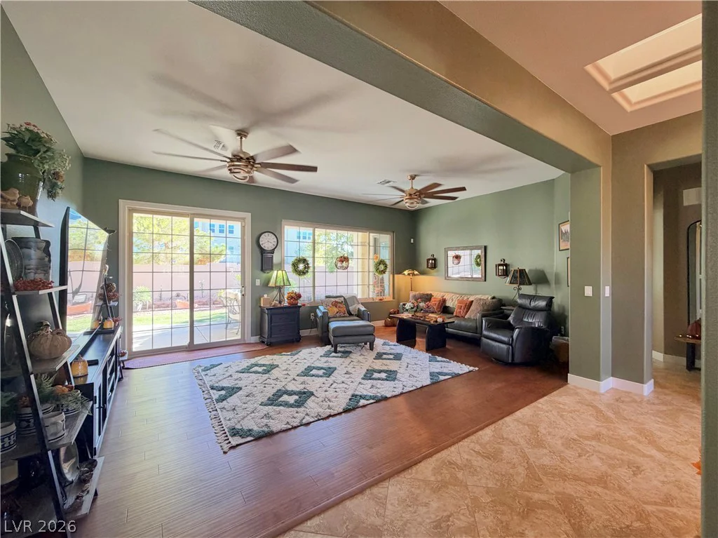 2563 Collinsville, Henderson, NV 89052