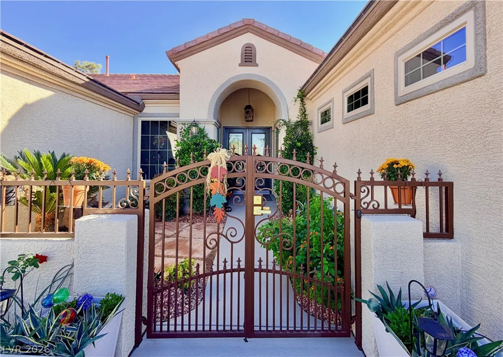2563 Collinsville, Henderson, NV 89052
