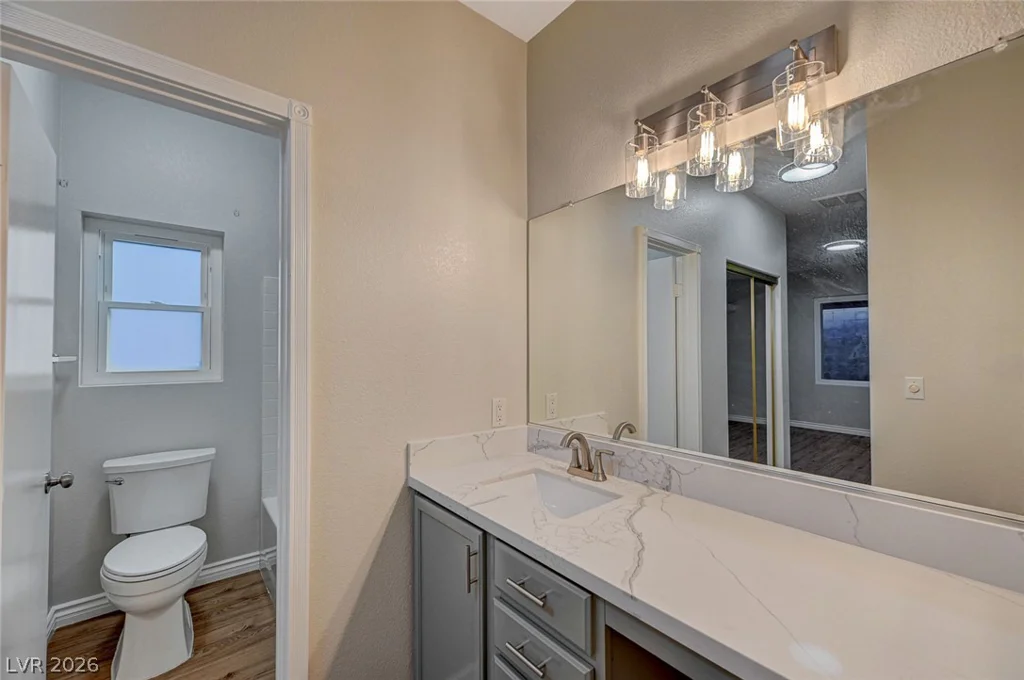 7809 Strong Water, Las Vegas, NV 89131