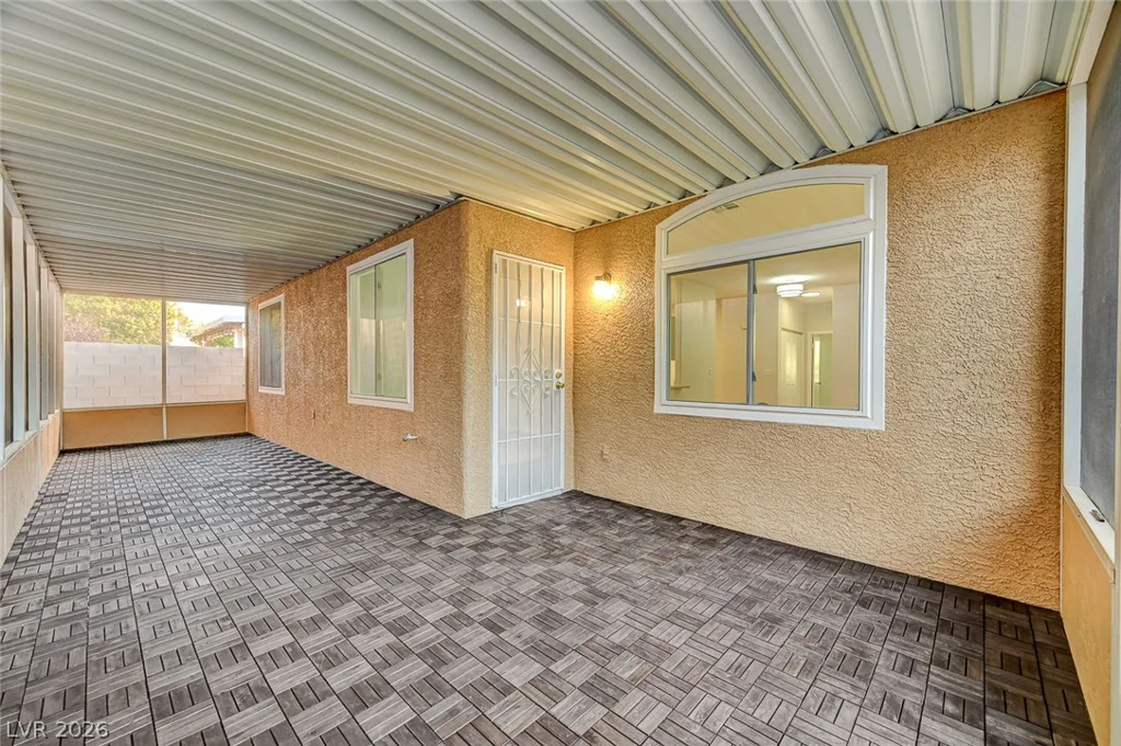 7809 Strong Water, Las Vegas, NV 89131