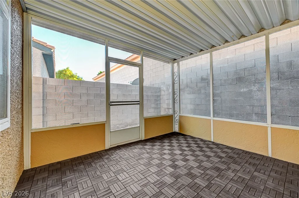 7809 Strong Water, Las Vegas, NV 89131