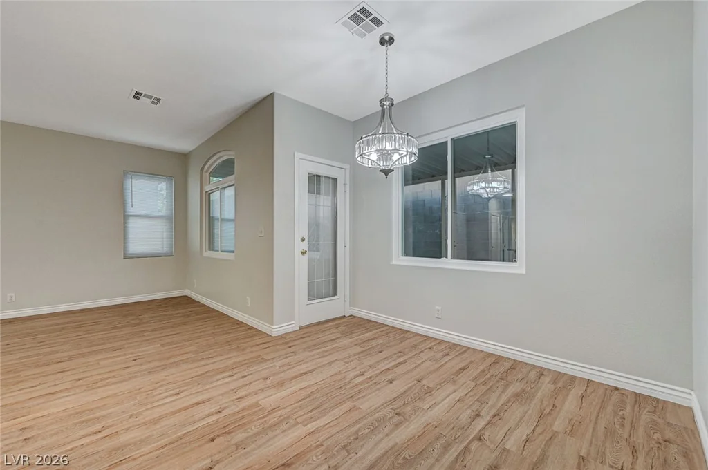 7809 Strong Water, Las Vegas, NV 89131