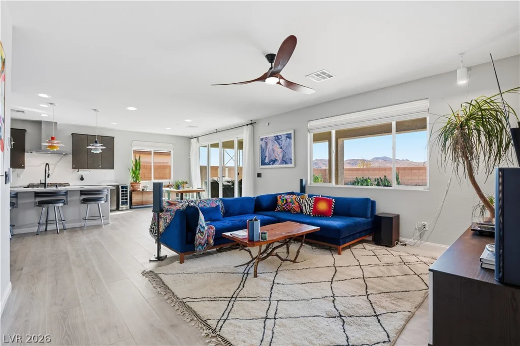10163 Cotton Bayou, Las Vegas, NV 89178