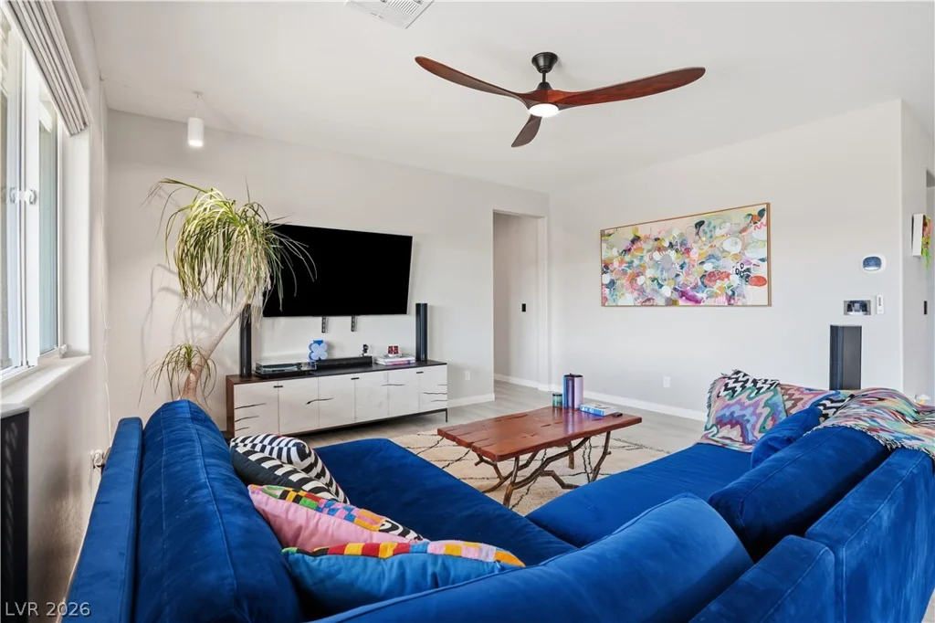 10163 Cotton Bayou, Las Vegas, NV 89178
