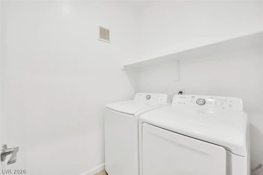 8725 Flamingo, Las Vegas, NV 89147