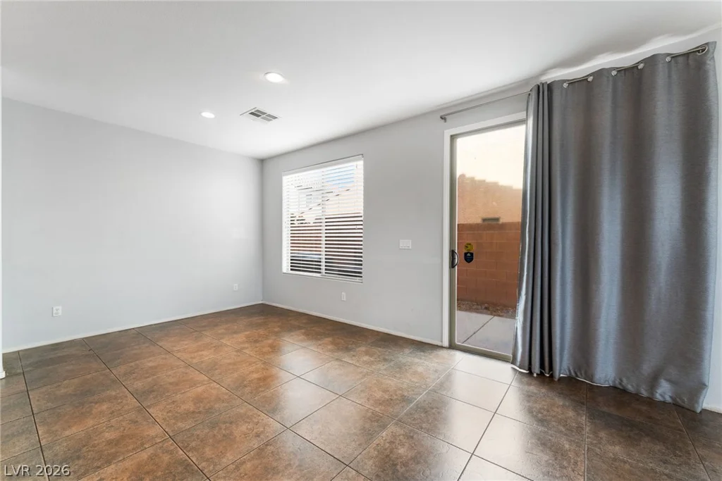4958 Lavaliere, Las Vegas, NV 89139