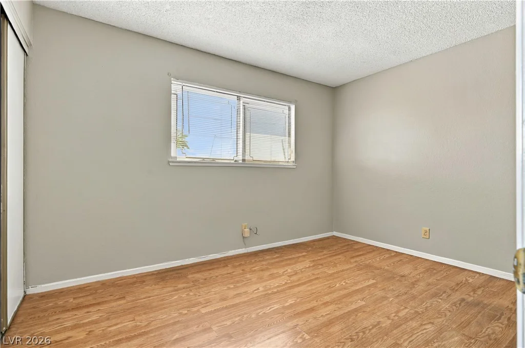 1305 Jackson, Las Vegas, NV 89106
