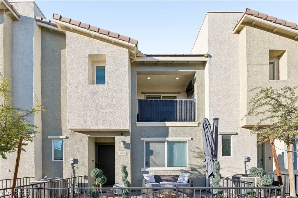2641 April Green, North Las Vegas, NV 89086