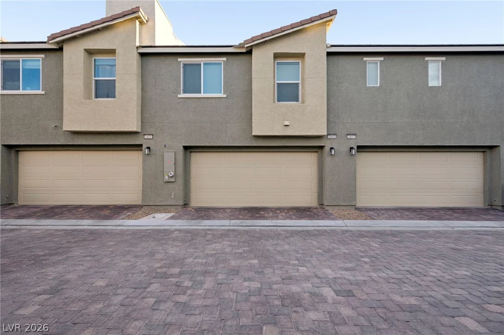 2641 April Green, North Las Vegas, NV 89086