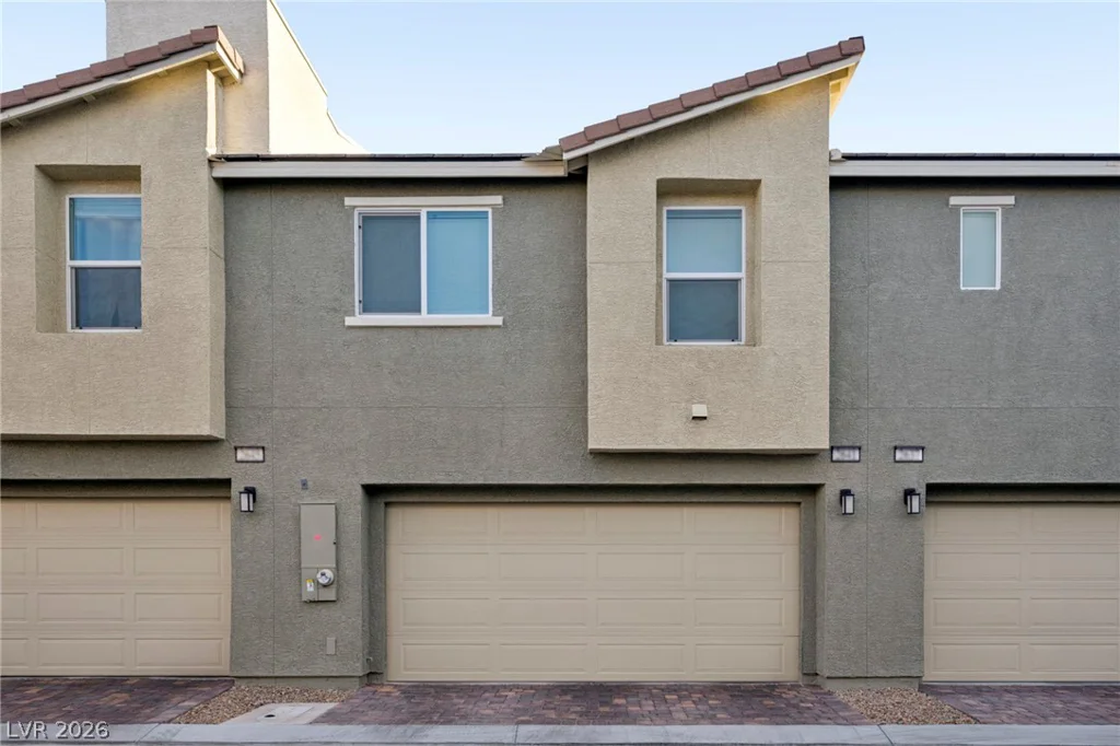 2641 April Green, North Las Vegas, NV 89086
