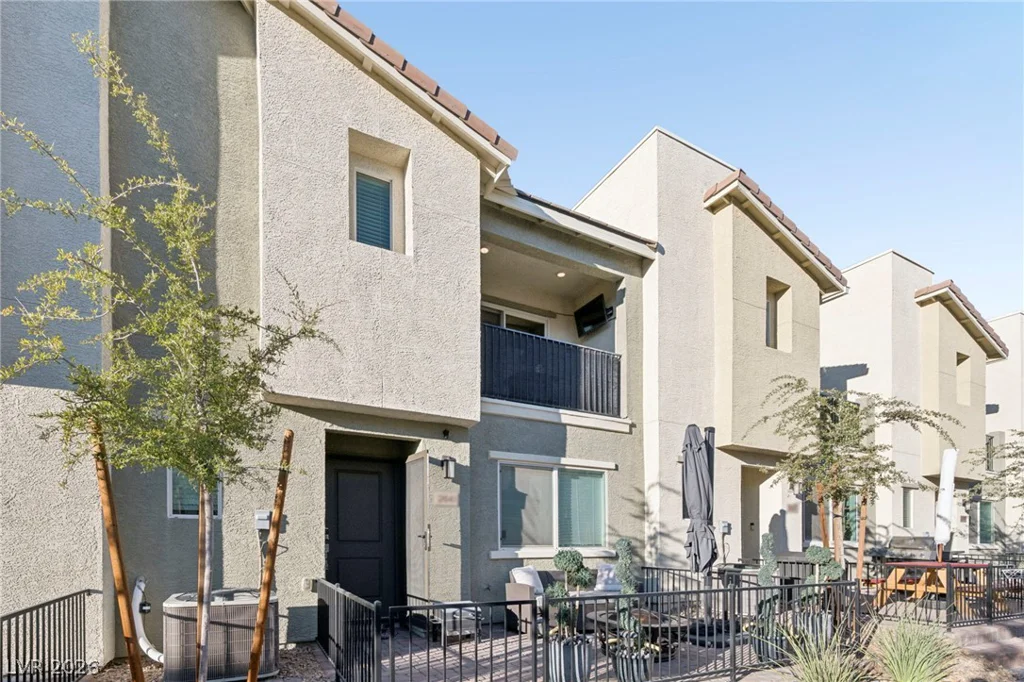 2641 April Green, North Las Vegas, NV 89086
