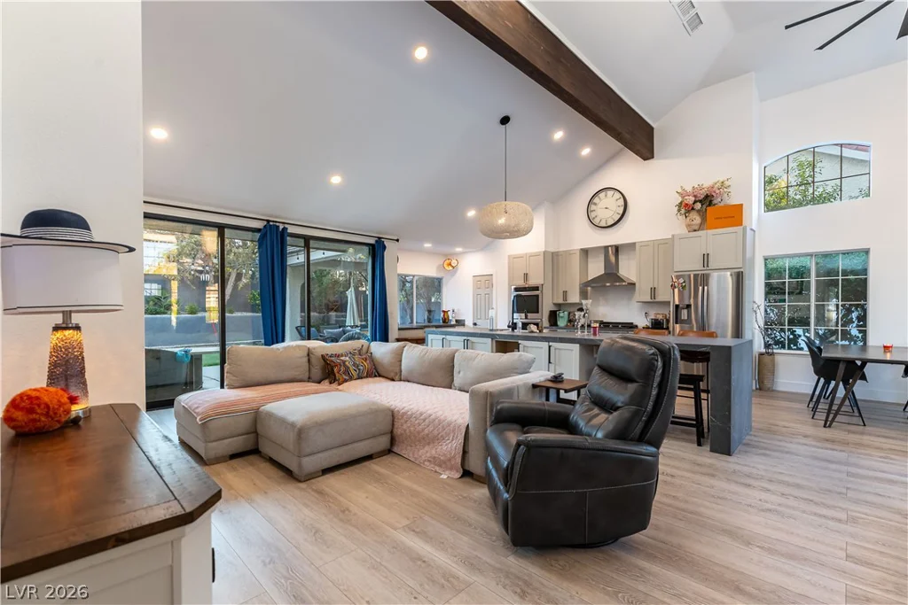 2929 Hampton Bluff, Las Vegas, NV 89117