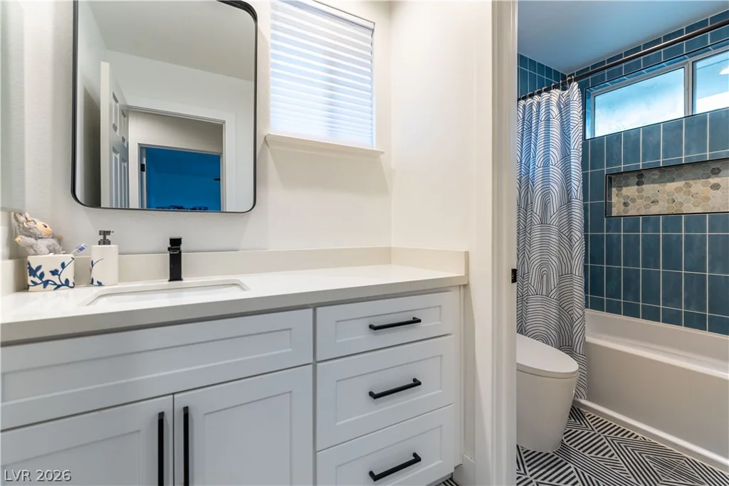 2929 Hampton Bluff, Las Vegas, NV 89117