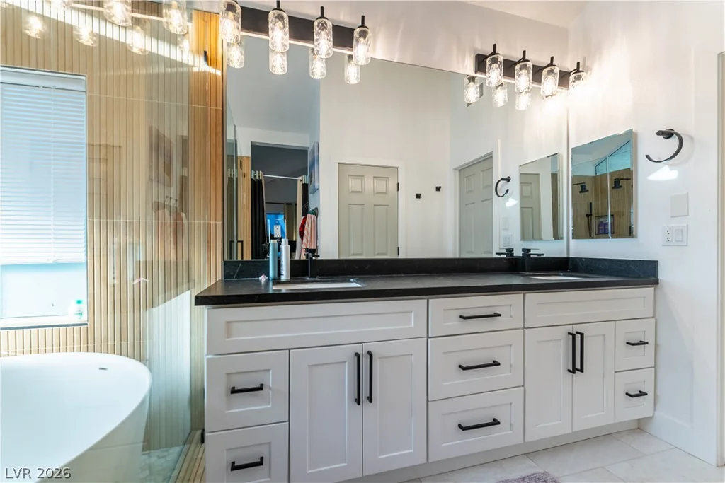 2929 Hampton Bluff, Las Vegas, NV 89117