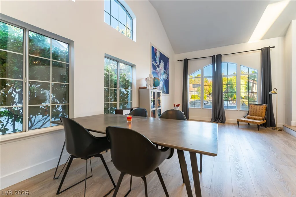 2929 Hampton Bluff, Las Vegas, NV 89117