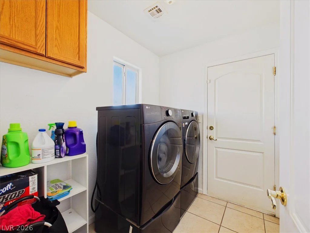 4970 Honey Locust, Pahrump, NV 89061