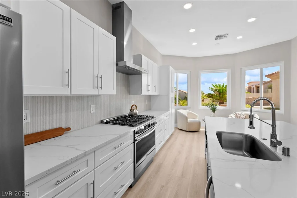 10404 Back Plains, Las Vegas, NV 89134
