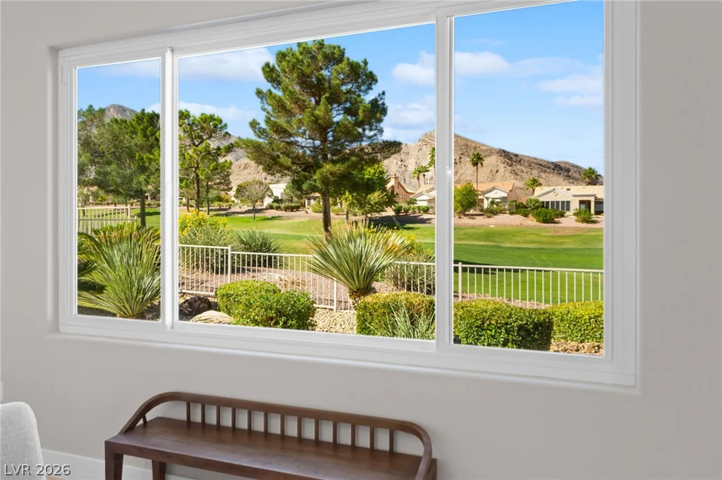 10404 Back Plains, Las Vegas, NV 89134