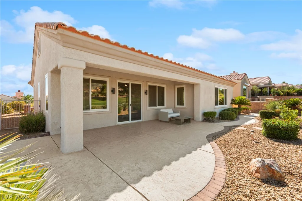 10404 Back Plains, Las Vegas, NV 89134