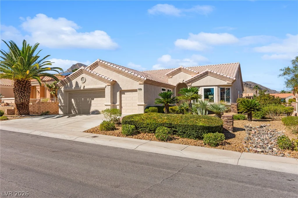 10404 Back Plains, Las Vegas, NV 89134