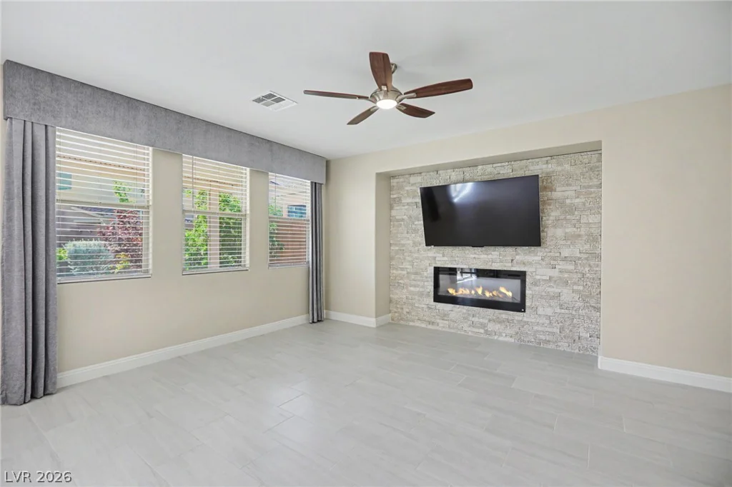 317 Glacier Meadow, Las Vegas, NV 89148