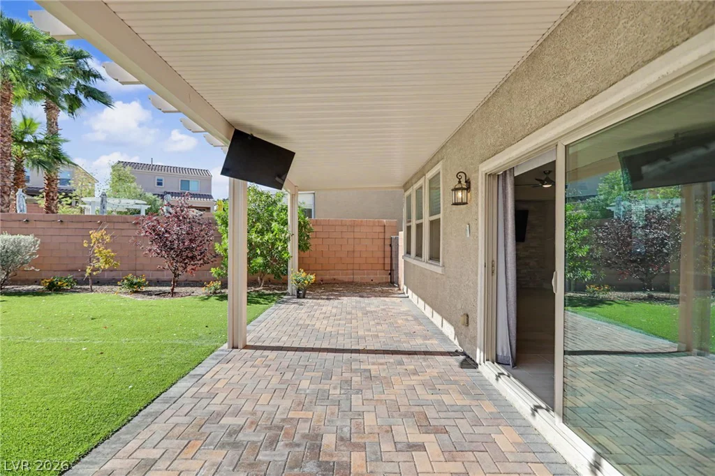 317 Glacier Meadow, Las Vegas, NV 89148