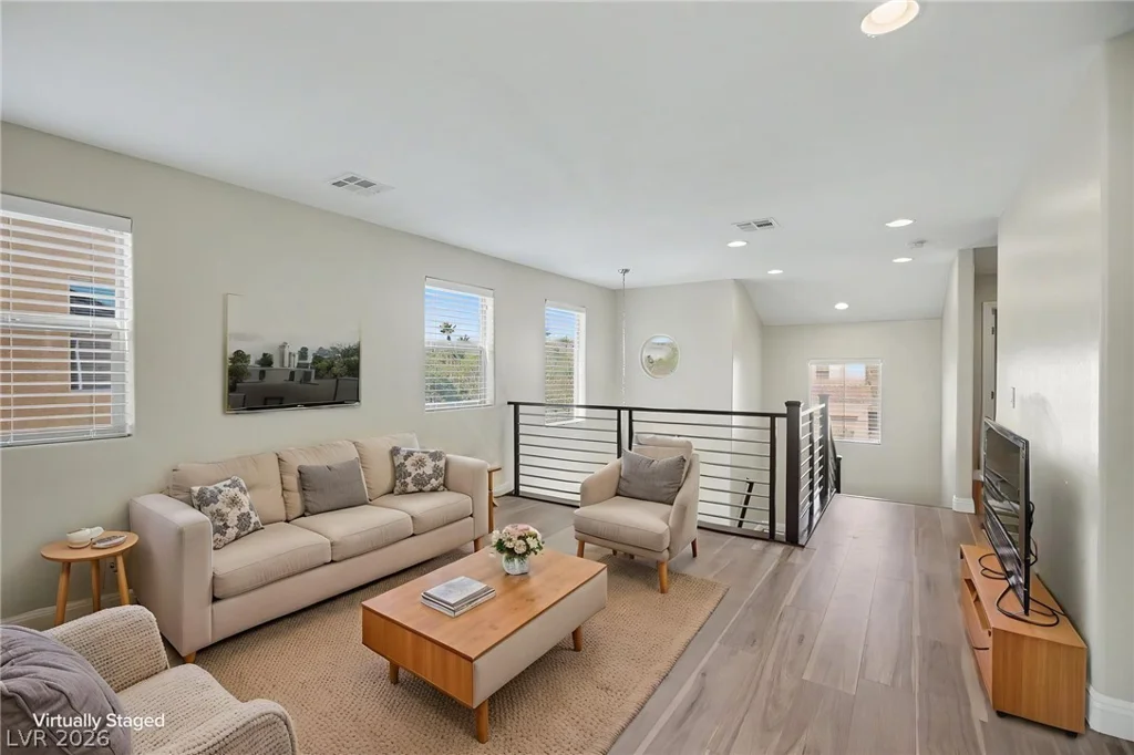 317 Glacier Meadow, Las Vegas, NV 89148