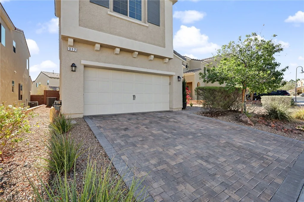 317 Glacier Meadow, Las Vegas, NV 89148