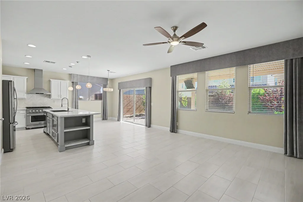 317 Glacier Meadow, Las Vegas, NV 89148