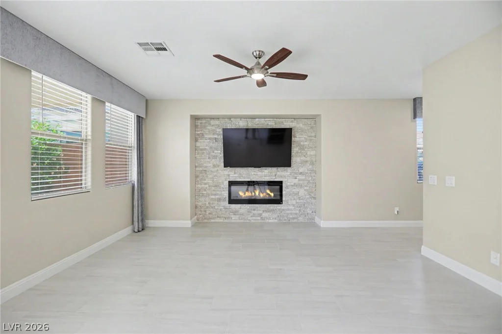 317 Glacier Meadow, Las Vegas, NV 89148